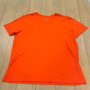Men’s Vince Pima Cotton V-Neck T-Shirt in bright orange, size XL
